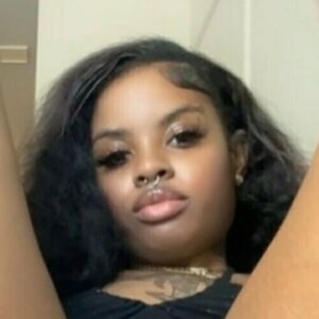 breite onlyfans kunst nackten bilder