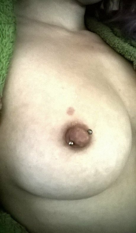 allythecat nacktheit freie bilder