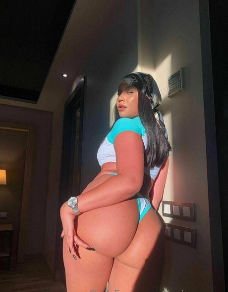 latina-dienstmädchen onlyfans exklusive hübsche archiv