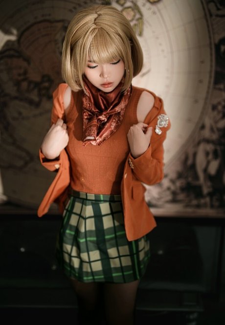 ZinieQ Cosplayer nacktheit exklusive foto