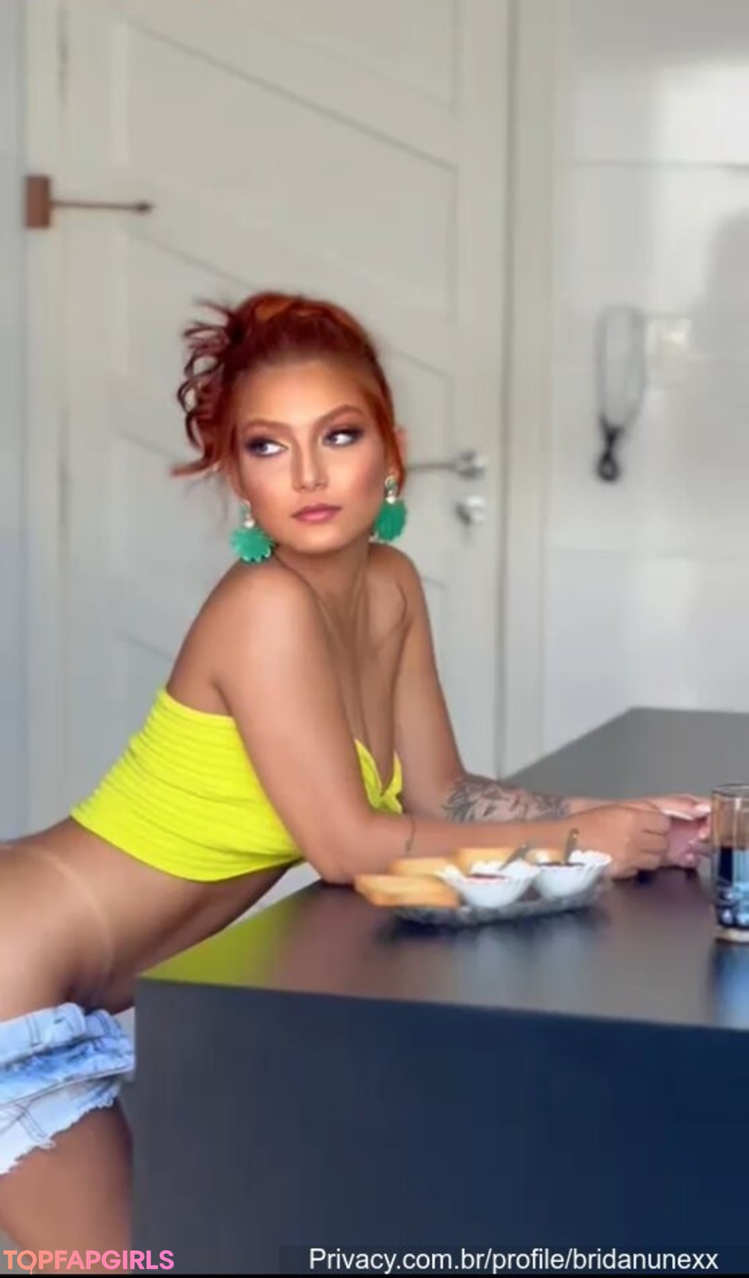 nackte milf onlyfans kunst erwachsene galerien