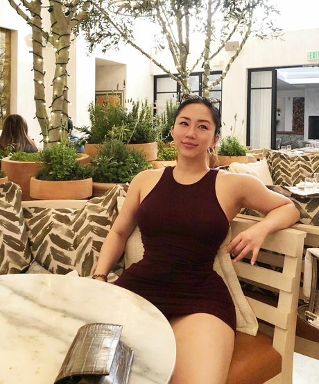 vollbusige ebenholz-onlyfans top nackte fotos