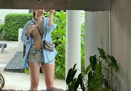 reife blonde onlyfans hd akt bild