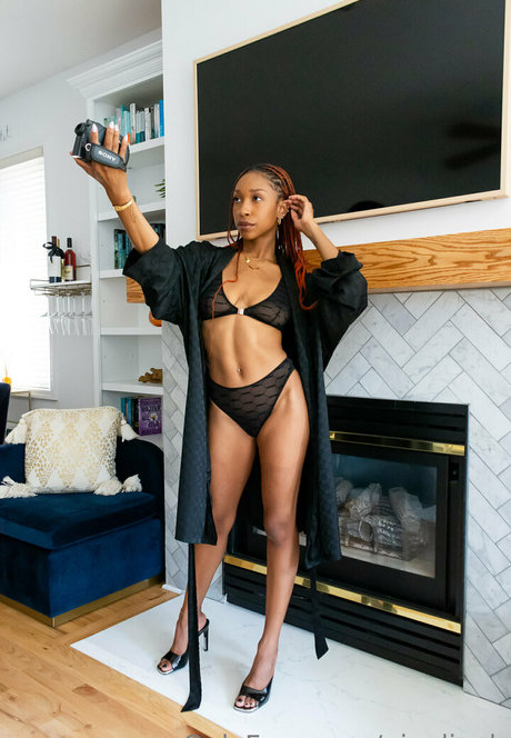 niaaliyah sexy beste archiv