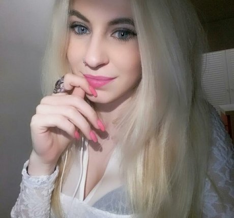 Mireia Rodriguez erotische sexy galerien