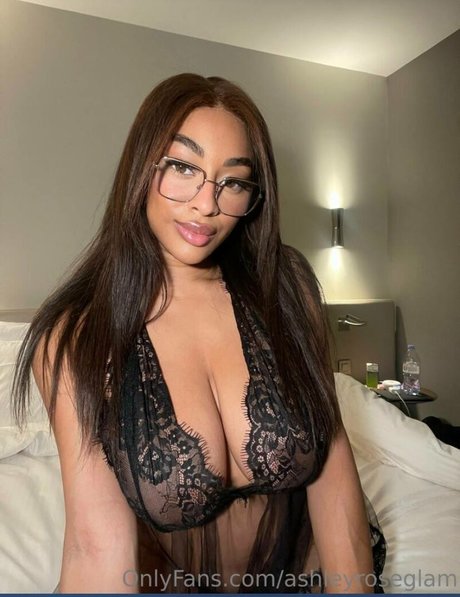 Ashleyroseglam porno nackt foto
