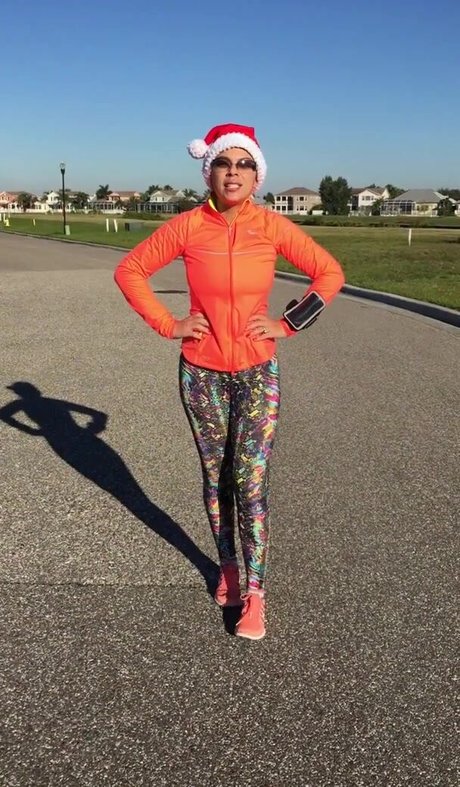 MzSadie schauspielerin galerie