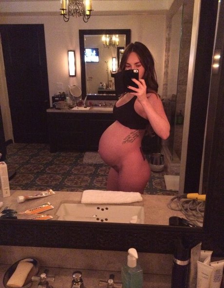 blaue haare nur fans erotische nackten bilder