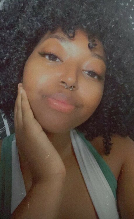 Key Plays schauspielerin porno bild