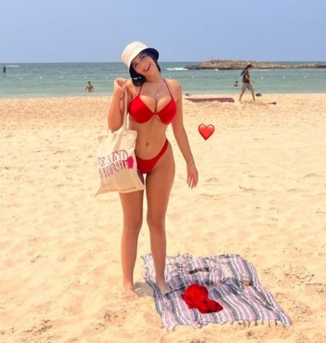 Aviya Danino exklusive porno archiv