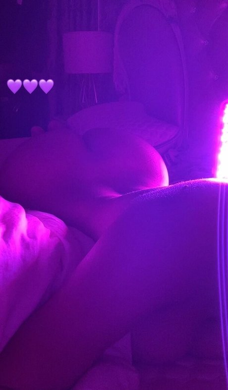 naomiiper exklusive akt fotos