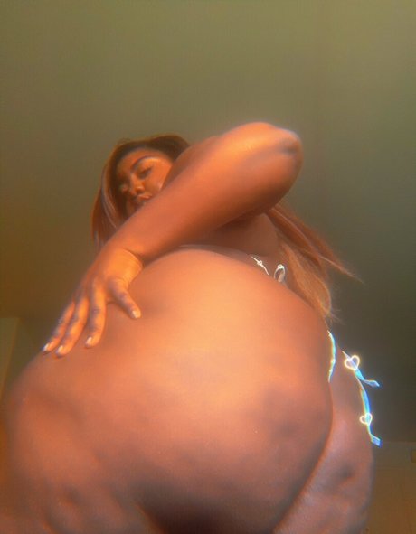 phat ass phoebe Profilbild