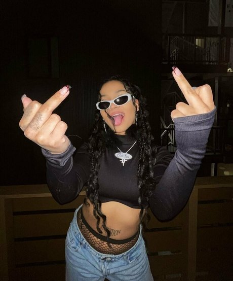 japanische solo-onlyfans kunst sex galerie