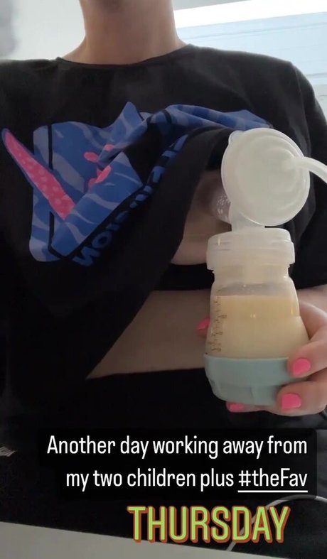 Katherine Ryan schöne galerien