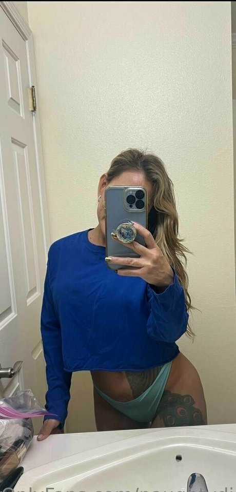 naughtydiamond11 heiße erotische foto