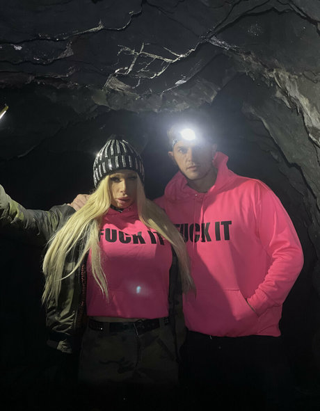 bruder onlyfans nacktheit xxx foto