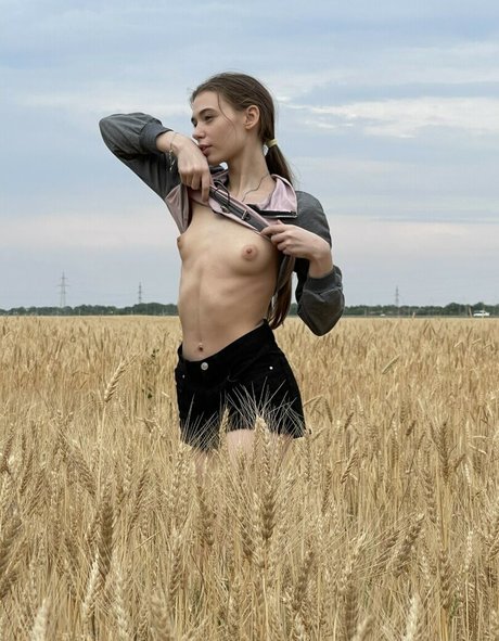 schwarze mädchen nur fans erotische kunst bilder