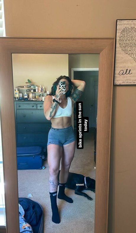 breite onlyfans nackte galerien