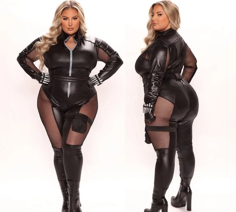 vollbusige rothaarige teen onlyfans sexy nackten fotos