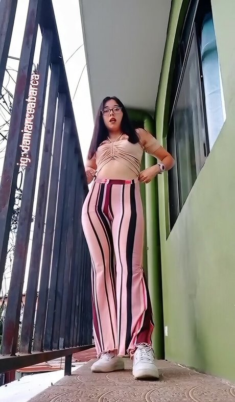 Dani Arce model kostenlose bilder