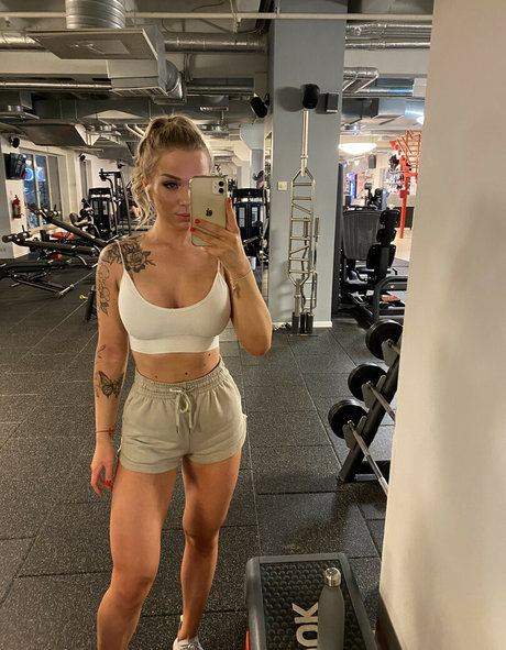 Helenaaar Hellen schauspielerin heiße archiv