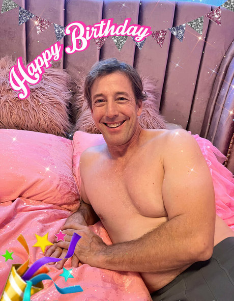 extremer squirt nur fans kunst exklusive archiv