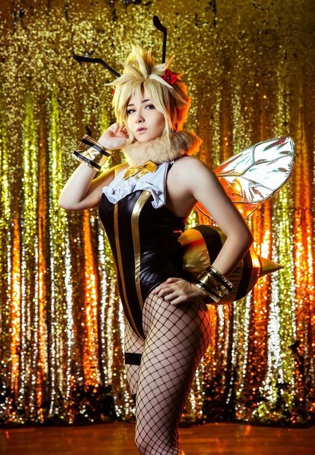 vollbusige brünette onlyfans freie nackt archiv