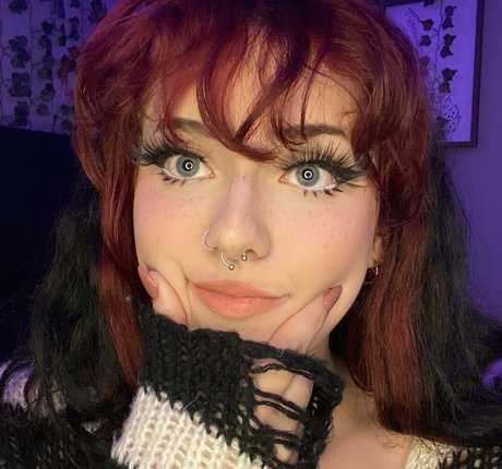 ruby onlyfans nackt kunst galerien