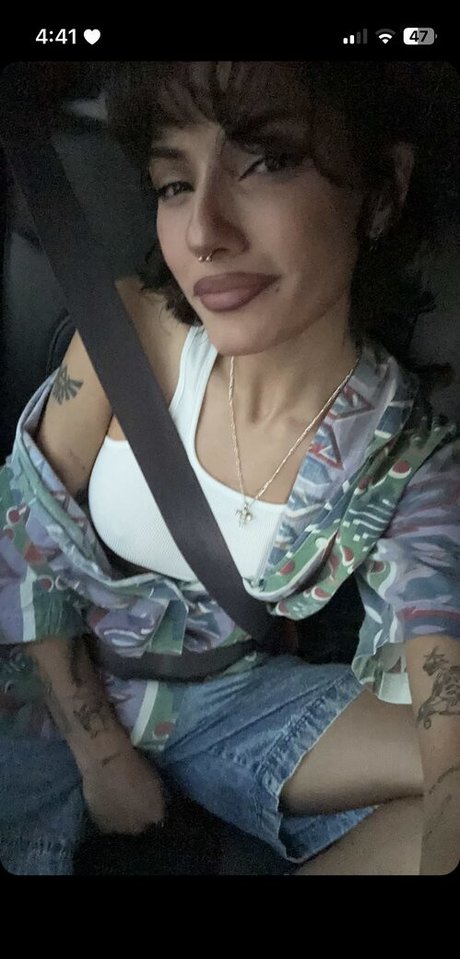 teen brille onlyfans heiße nackt galerie