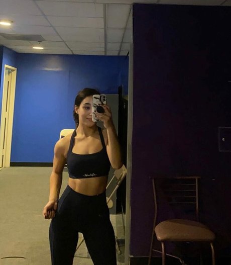 Roxanne Perez freie schöne galerie