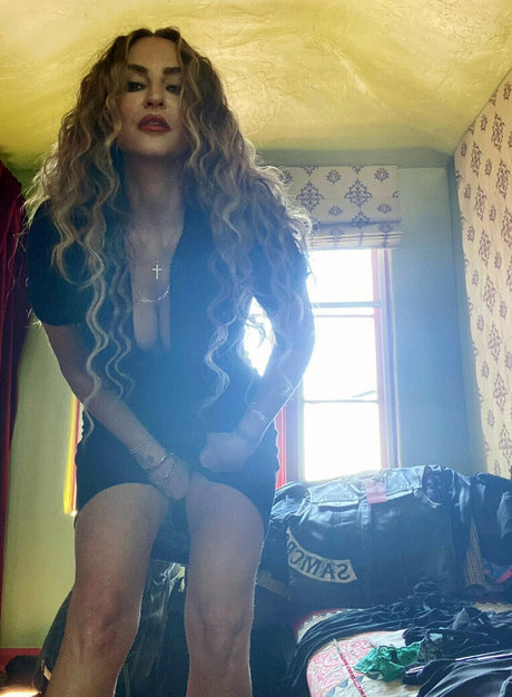 bekleidete onlyfans freie sexy fotos