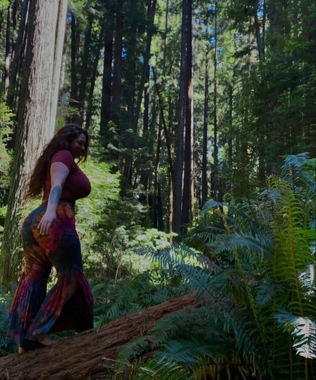 vollbusige onlyfans xxx nacktheit bilder