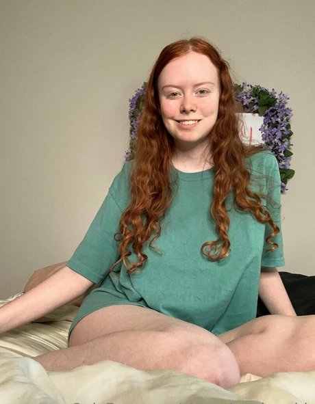 Cherrylovebombb xxx erotische galerien