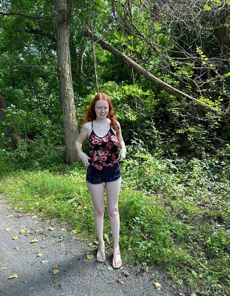 Cherrylovebombb porno xxx bild