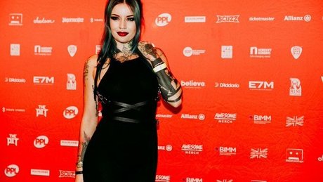 Katsandcrows porno pornostar bilder