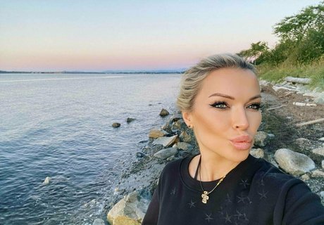 Julesblodna39 schauspielerin sexy galerien