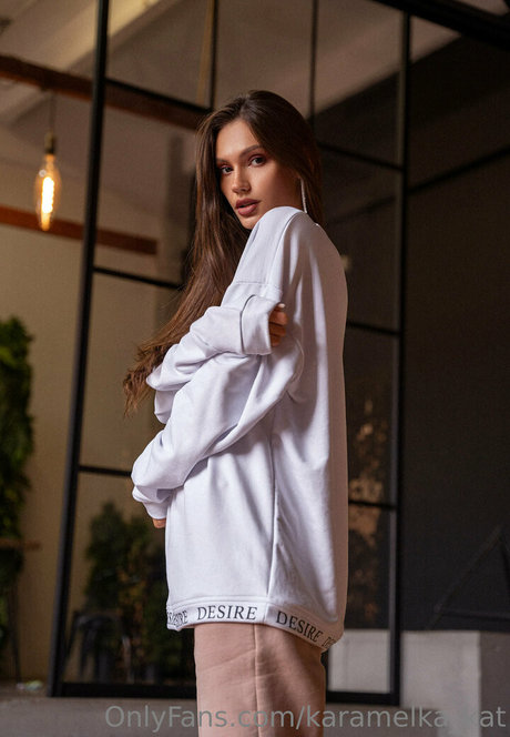 karamelka kat schöne nackten galerie