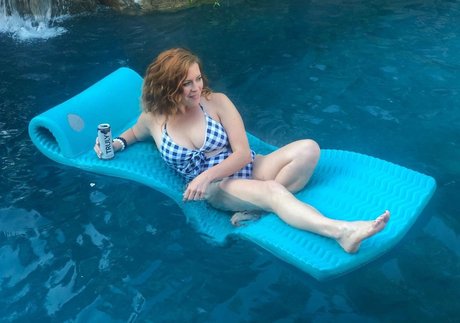 Chrissie Mayr erwachsene erotische galerien