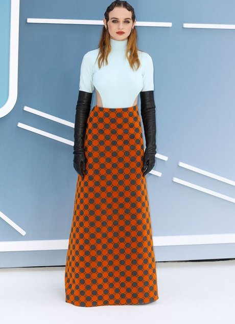 Joey King nackt heiße foto