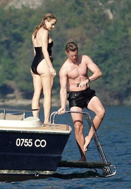 Joey King nackt hübsche archiv