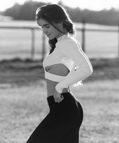 cheerleader nackt onlyfans perfekte nackte archiv