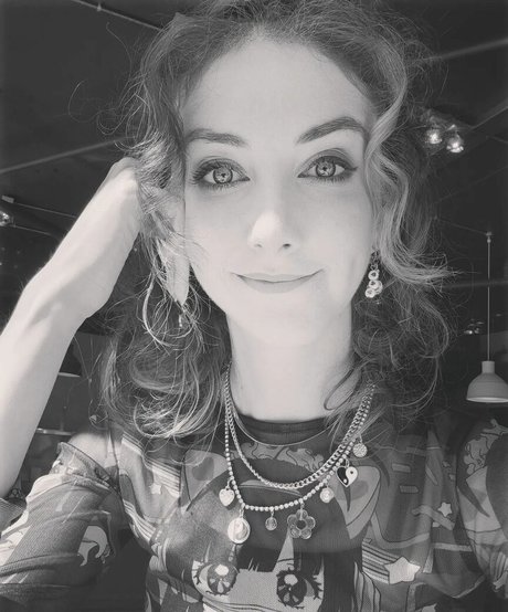 VisualSounds1 schauspielerin heiße bild