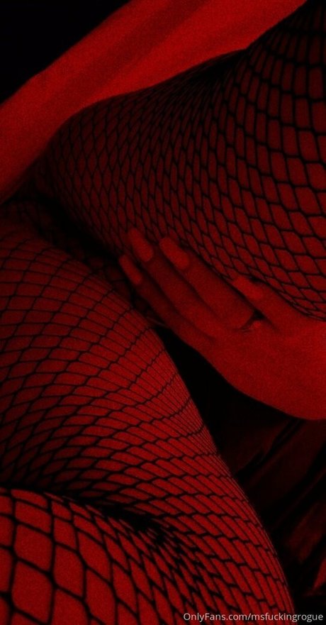 msfuckingrogue exklusive schöne bild