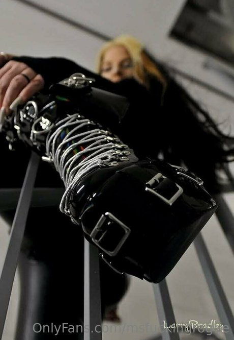 msfuckingrogue exklusive sexy galerien