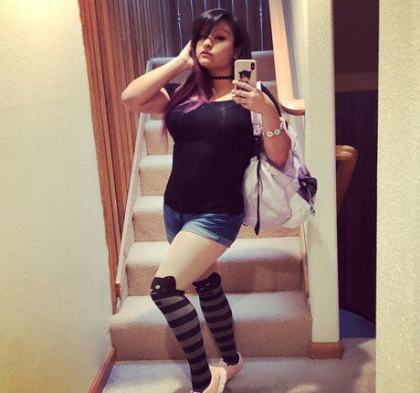 Aphmau nackt heiße bild