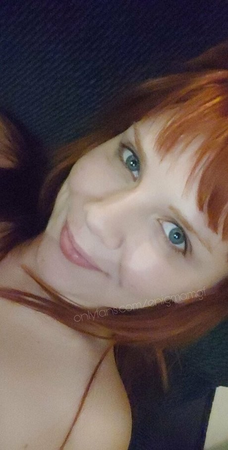 vollbusige asiatische onlyfans nackt schöne bild