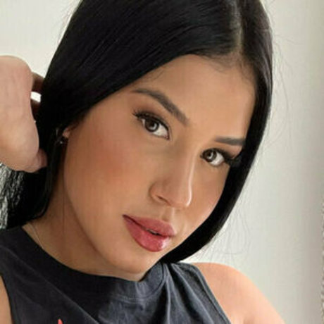 Roxana Ventura hübsche nette foto