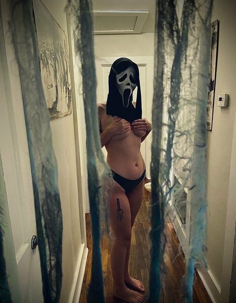 ravenhex3 nacktheit freie archiv