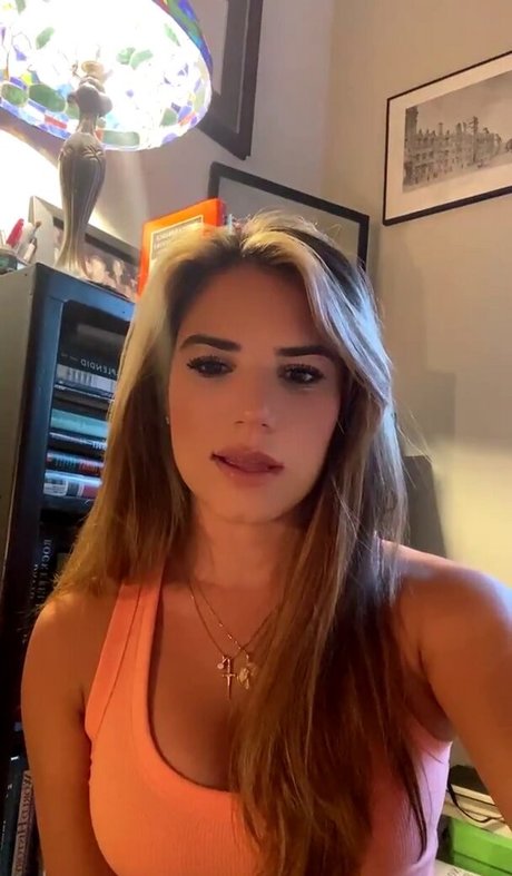 Catalina Lauf hd erotische fotos