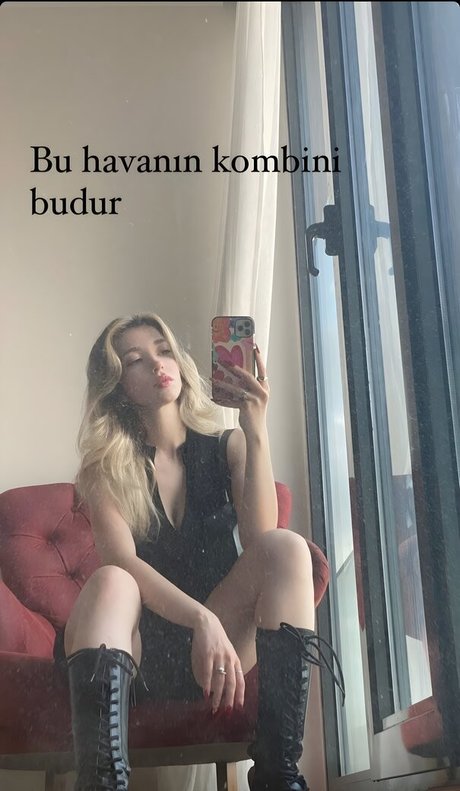 Snowmaiid schauspielerin beste galerie